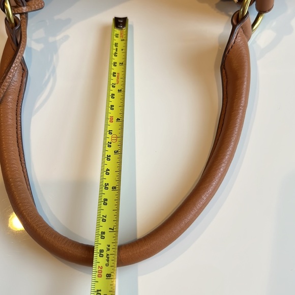 Fossil Molly pebbled leather shoulder bag in camel, new no tag - Picture 11 of 12